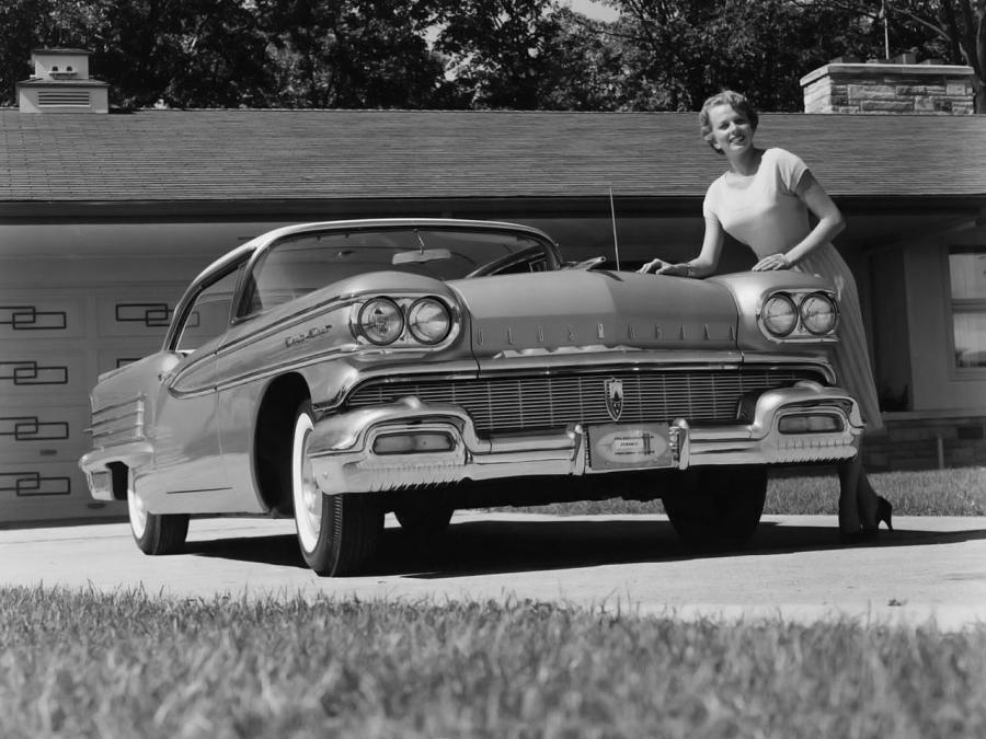 Oldsmobile Dynamic 88 Holiday Coupe '1958
